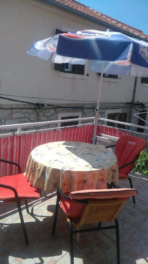זלארין Guest House Oleander מראה חיצוני תמונה