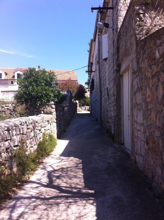 זלארין Guest House Oleander מראה חיצוני תמונה
